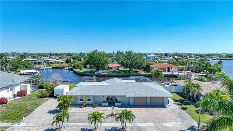 A home in PORT CHARLOTTE