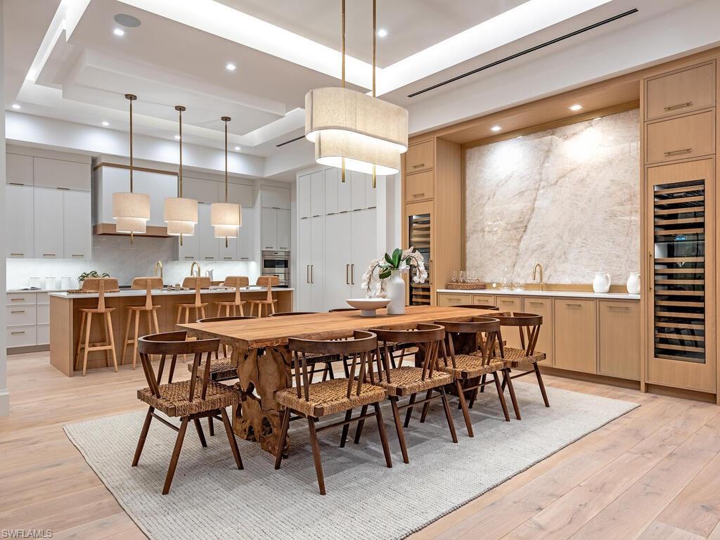 MOORINGS - Residential