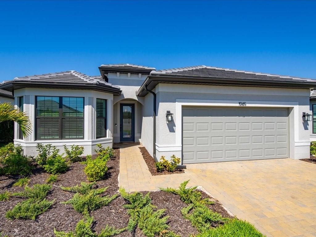 Photo of 1945 Fresno AVE, NAPLES, FL 34120 (MLS # 226012494)