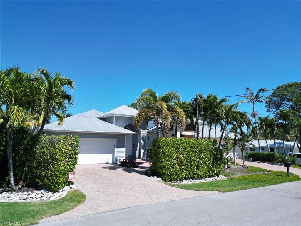 3005 Coco AVE