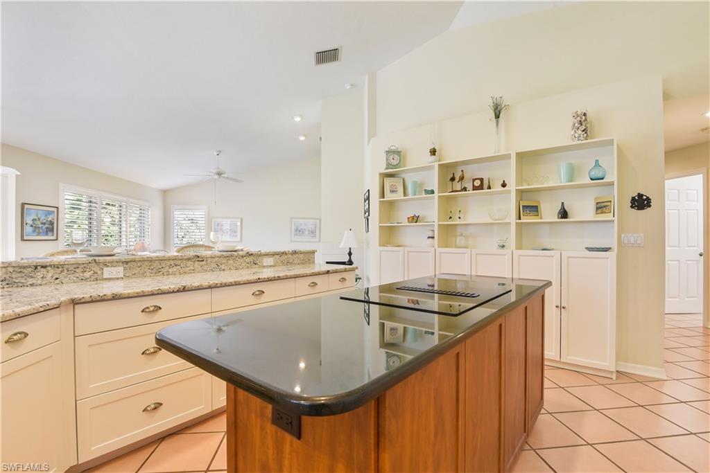 BERKSHIRE LAKES - Residential