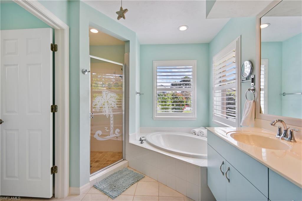 BERKSHIRE LAKES - Residential