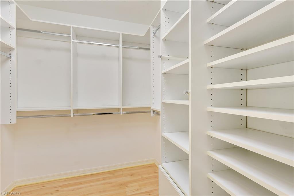 BERKSHIRE LAKES - Residential