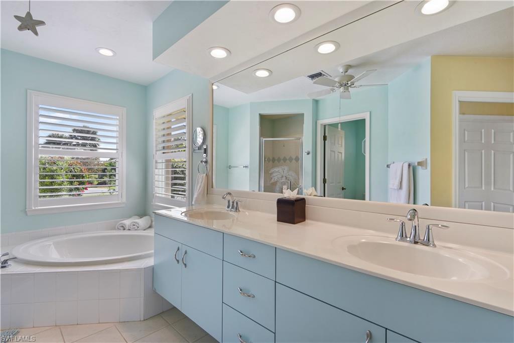 BERKSHIRE LAKES - Residential