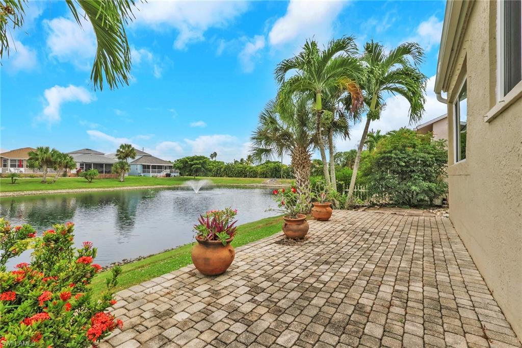 ISLAND PARK WOODS - Residential