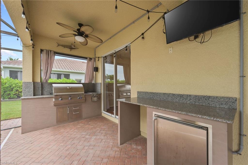 MAGNOLIA LAKES - Residential