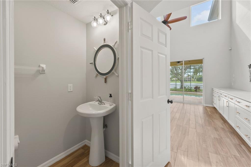 MAGNOLIA LAKES - Residential