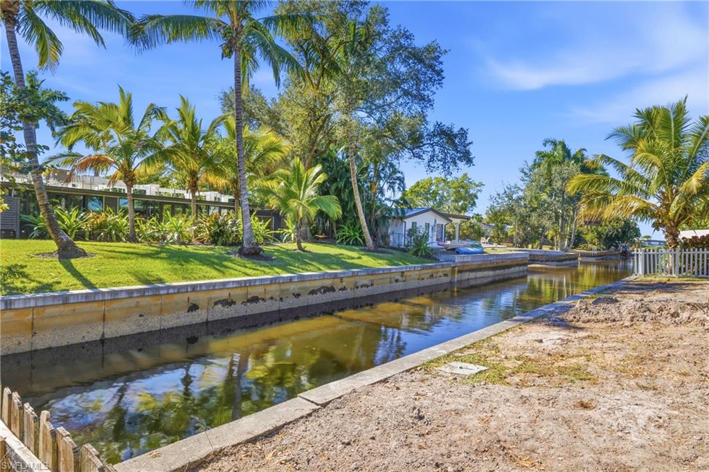 SEMINOLE ESTATES - Residential