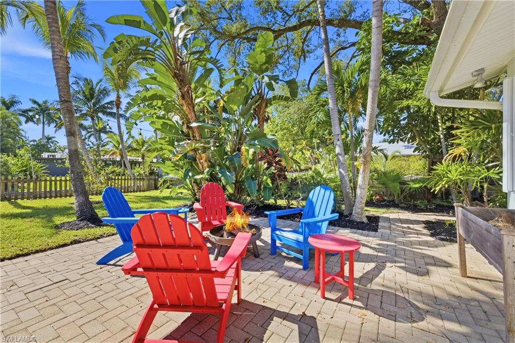 SEMINOLE ESTATES - Residential