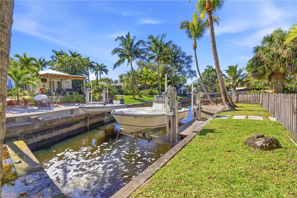 SEMINOLE ESTATES - Residential