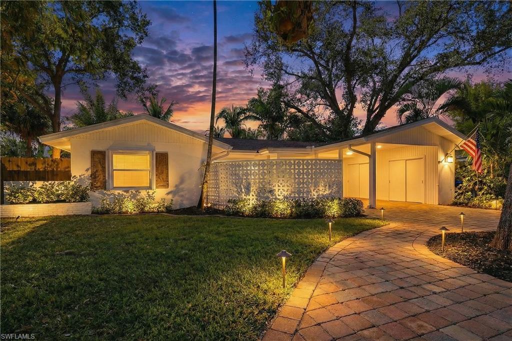 SEMINOLE ESTATES - Residential