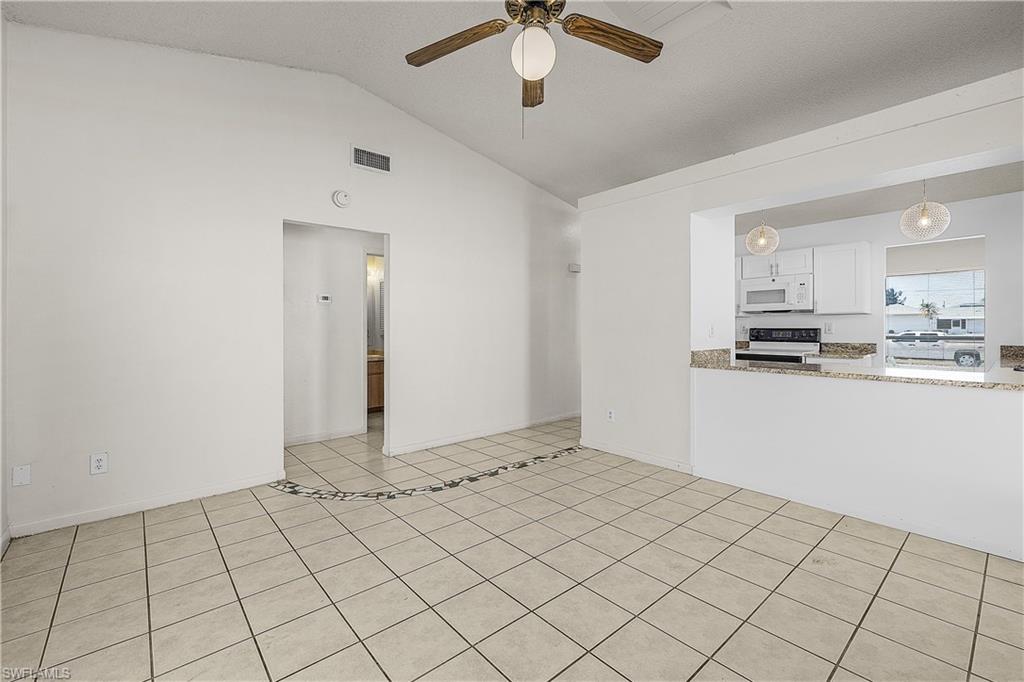 CAPE CORAL - Residential Lease