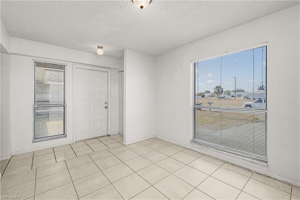 CAPE CORAL - Residential Lease