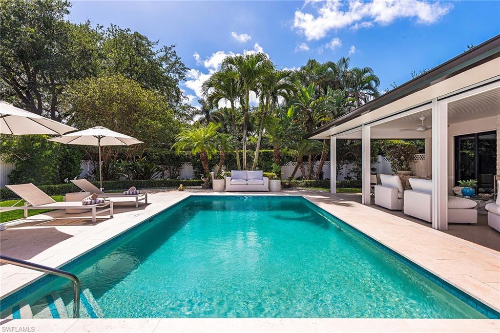 PINECREST AT PELICAN BAY - Residential