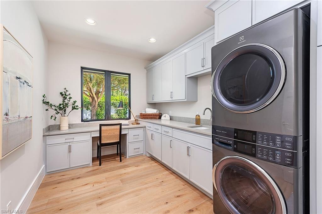 PINECREST AT PELICAN BAY - Residential