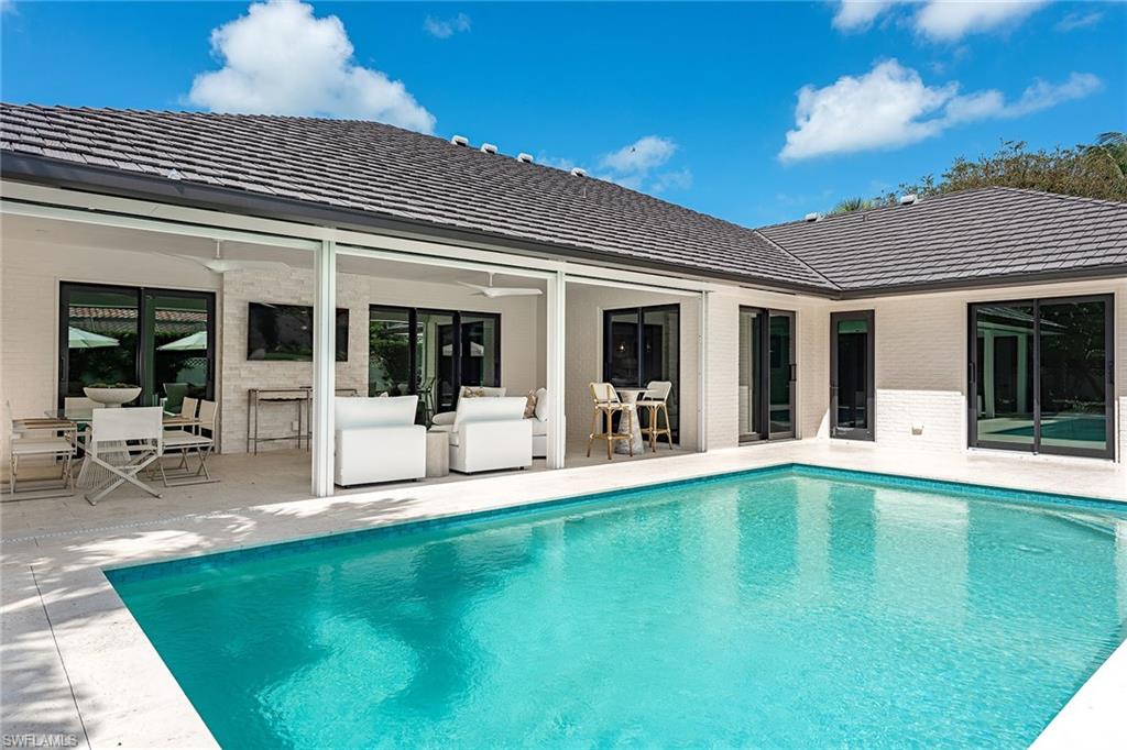 PINECREST AT PELICAN BAY - Residential