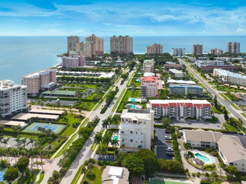 Photo of 1061 S Collier BLVD #PH 1, MARCO ISLAND, FL 34145 (MLS # 226032532)