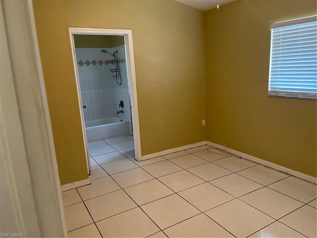 SAN CARLOS PARK - Residential