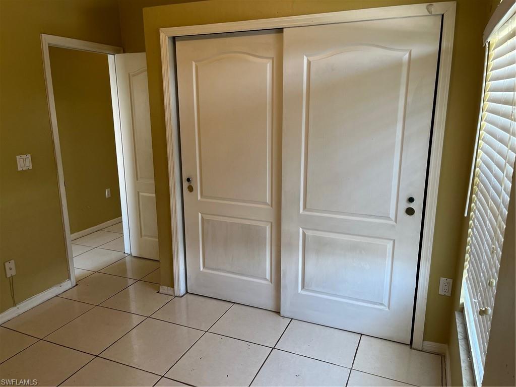 SAN CARLOS PARK - Residential