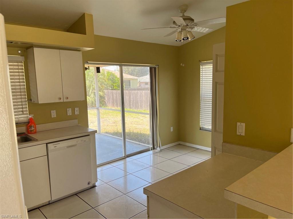 SAN CARLOS PARK - Residential