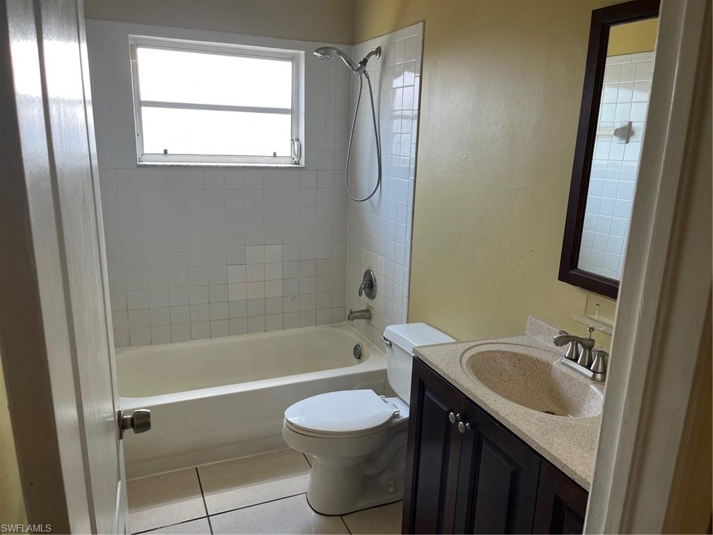 SAN CARLOS PARK - Residential