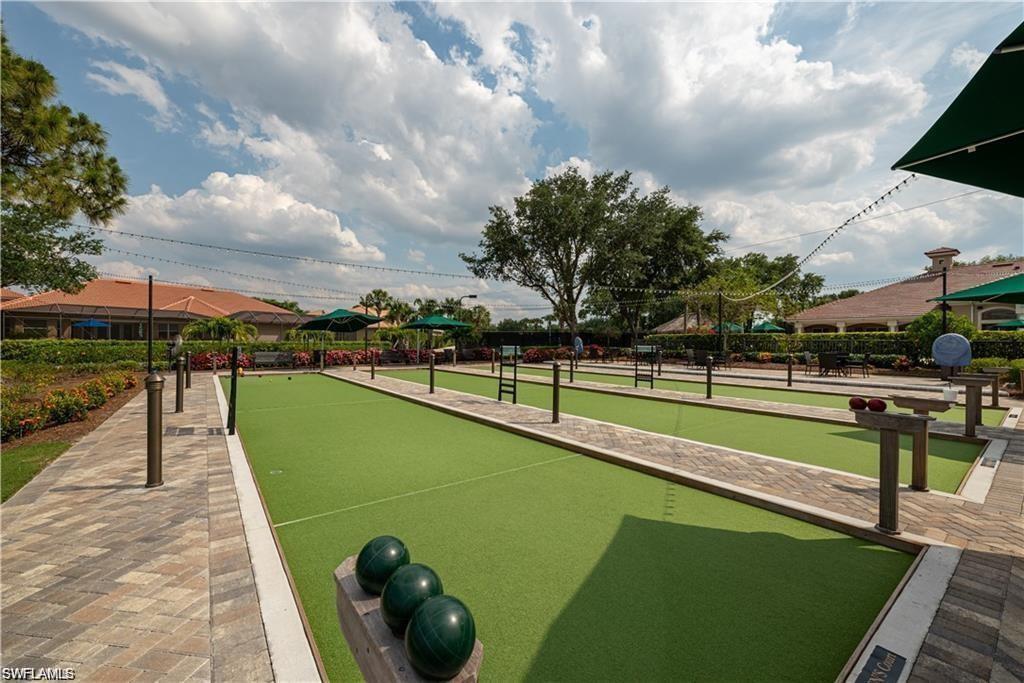 CLUBSIDE - Residential