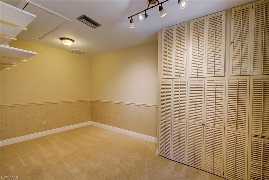 HIDDEN ACRES - Residential