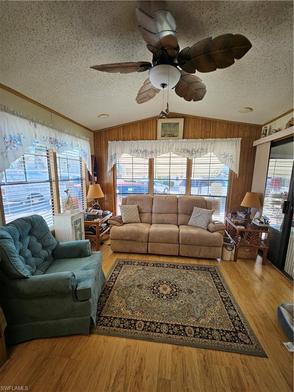 LIMETREE PARK - Residential