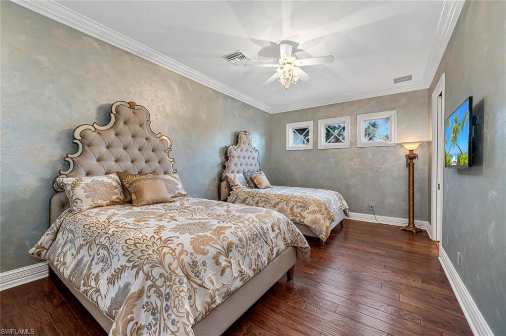 QUAIL WEST - Residential