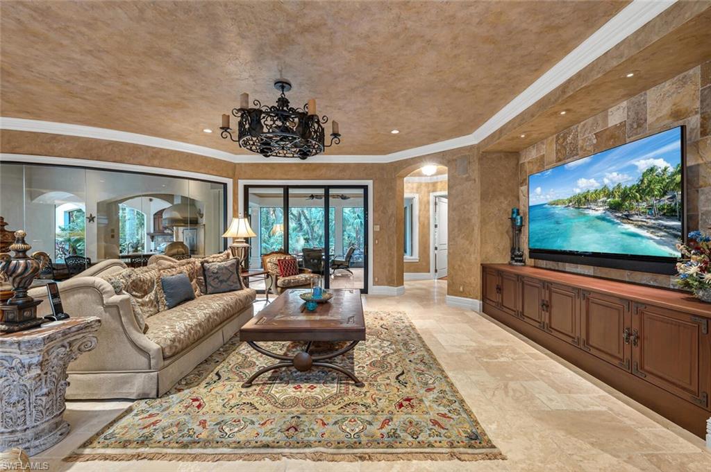 QUAIL WEST - Residential