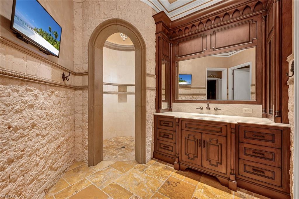 QUAIL WEST - Residential