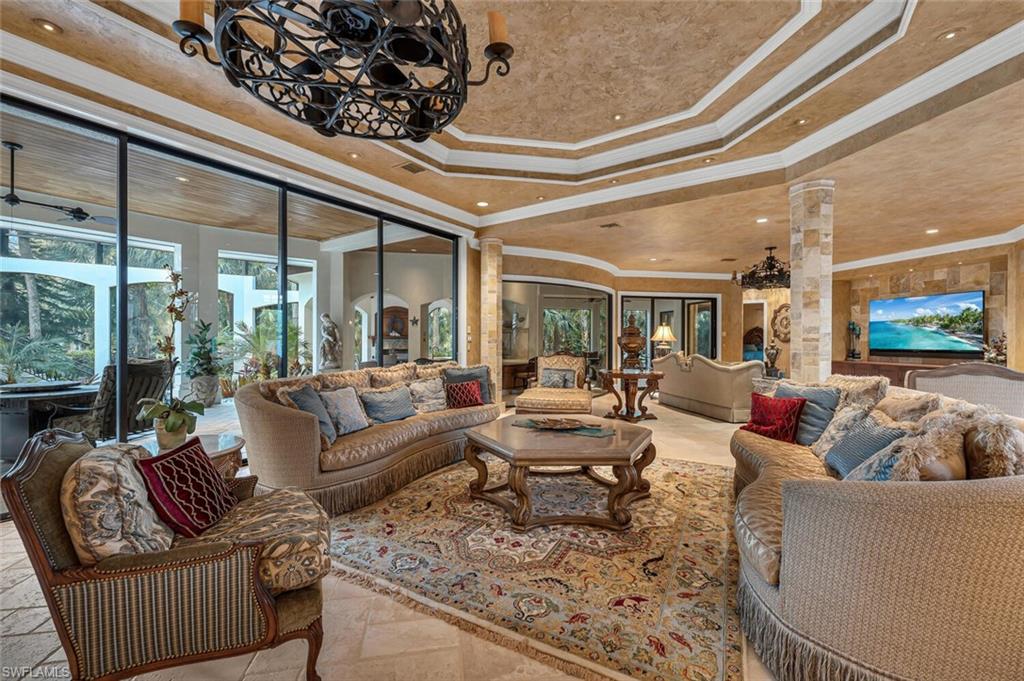 QUAIL WEST - Residential