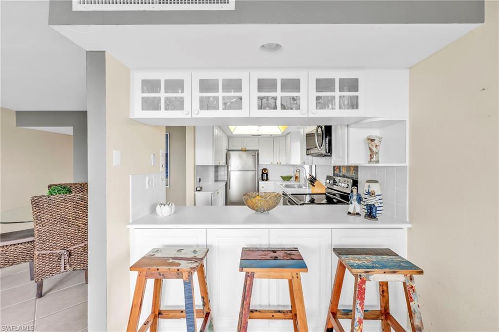 BAY HARBOR CLUB CONDO - Residential