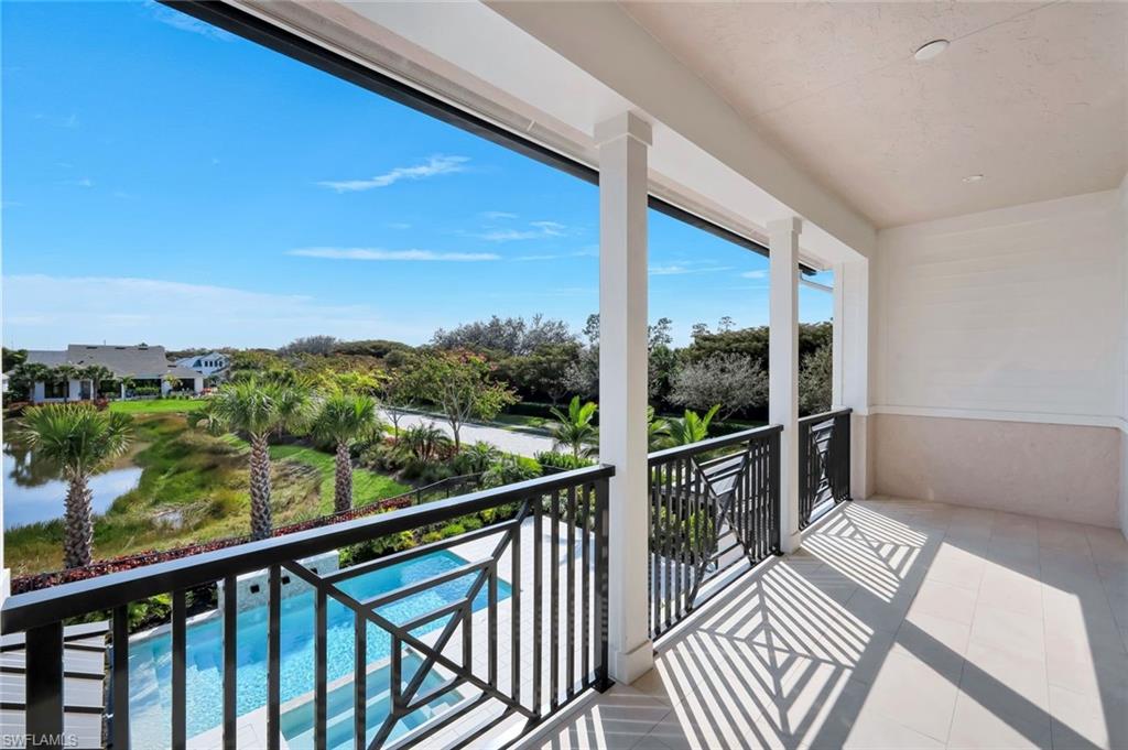 THE ENCLAVE OF DISTINCTION - Residential