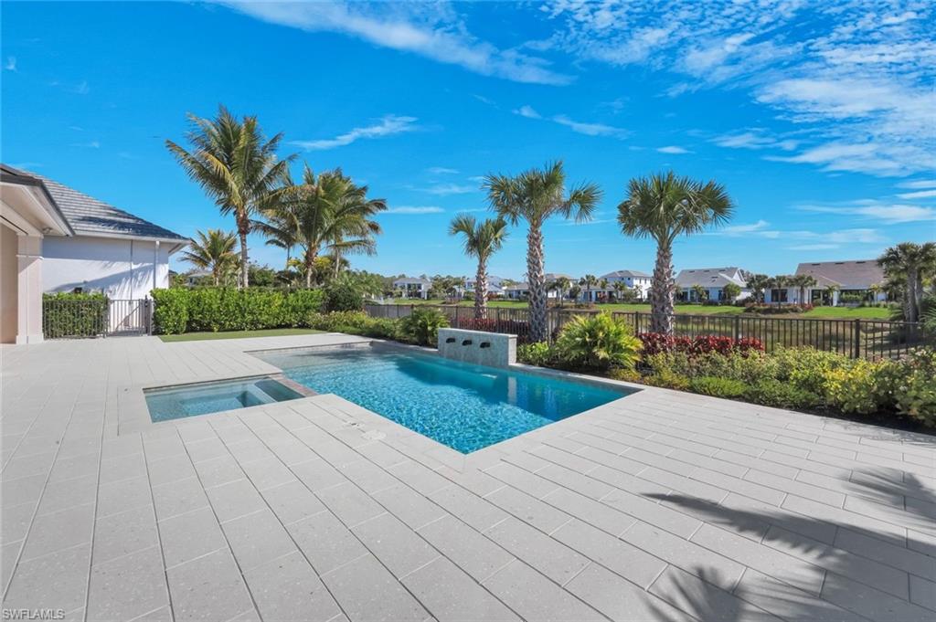 THE ENCLAVE OF DISTINCTION - Residential