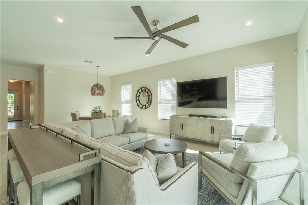 NAPLES PARK - Residential Lease