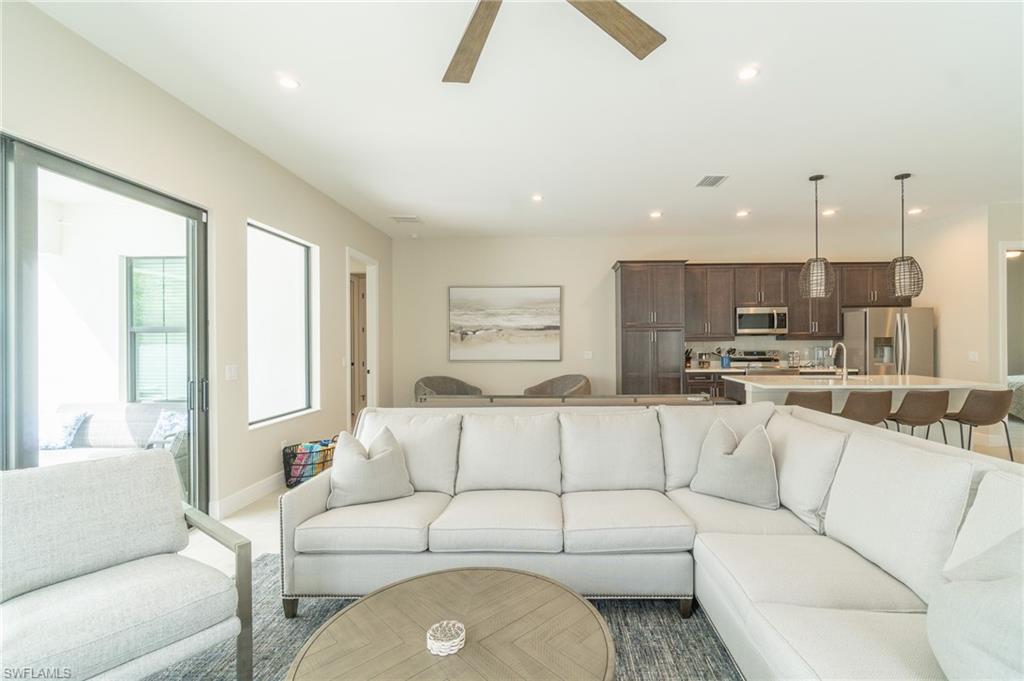 NAPLES PARK - Residential Lease