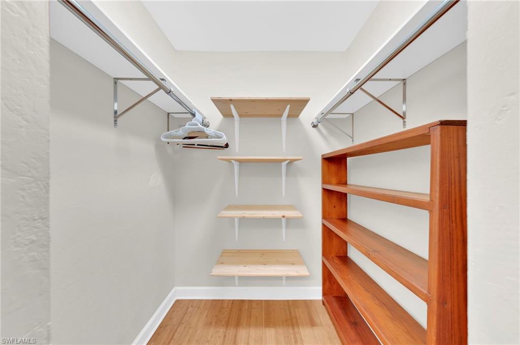 OLGA PINES - Residential