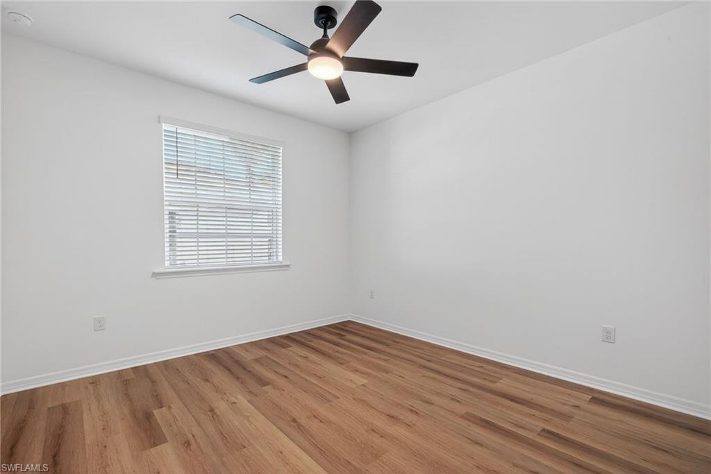 ESPLANADE LAKE CLUB - Residential