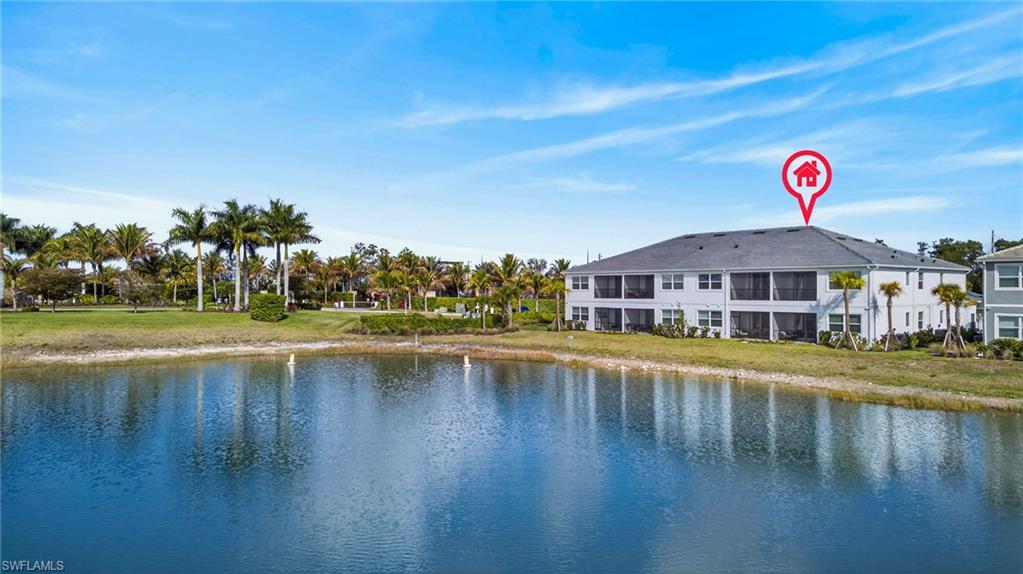 ESPLANADE LAKE CLUB - Residential