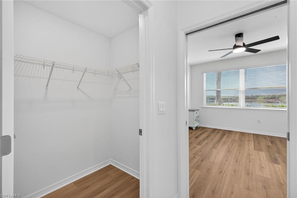 ESPLANADE LAKE CLUB - Residential