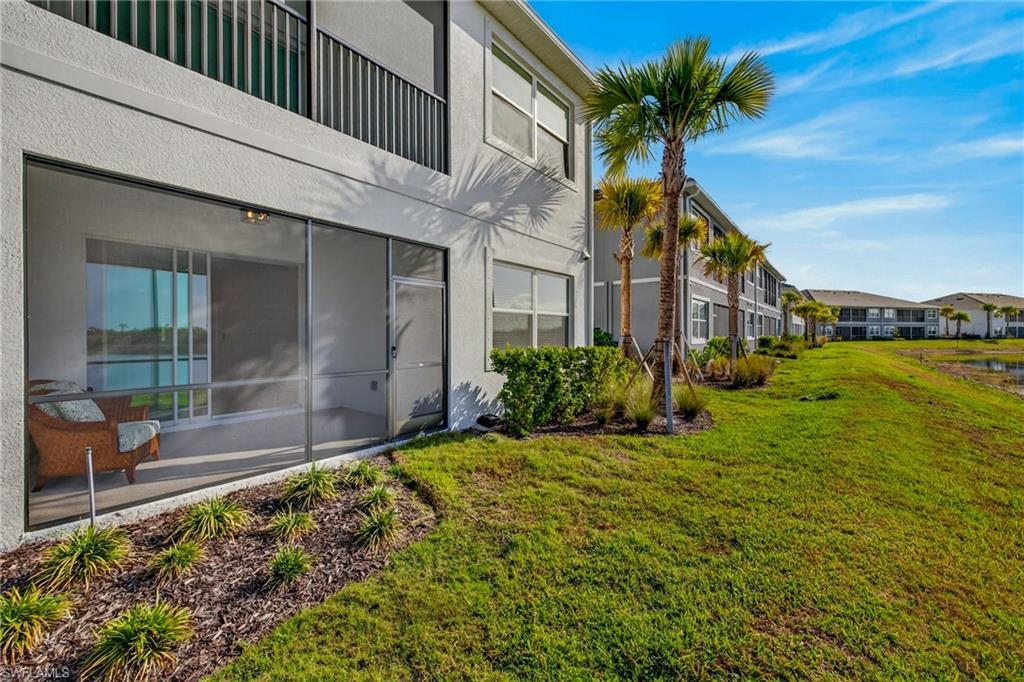 ESPLANADE LAKE CLUB - Residential