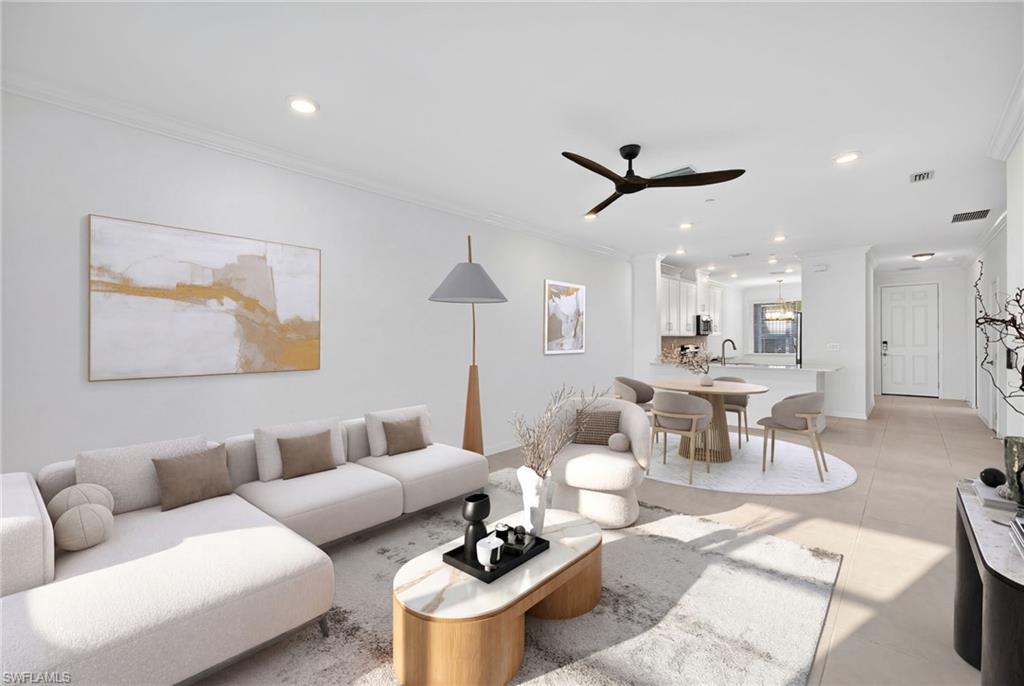 ESPLANADE LAKE CLUB - Residential