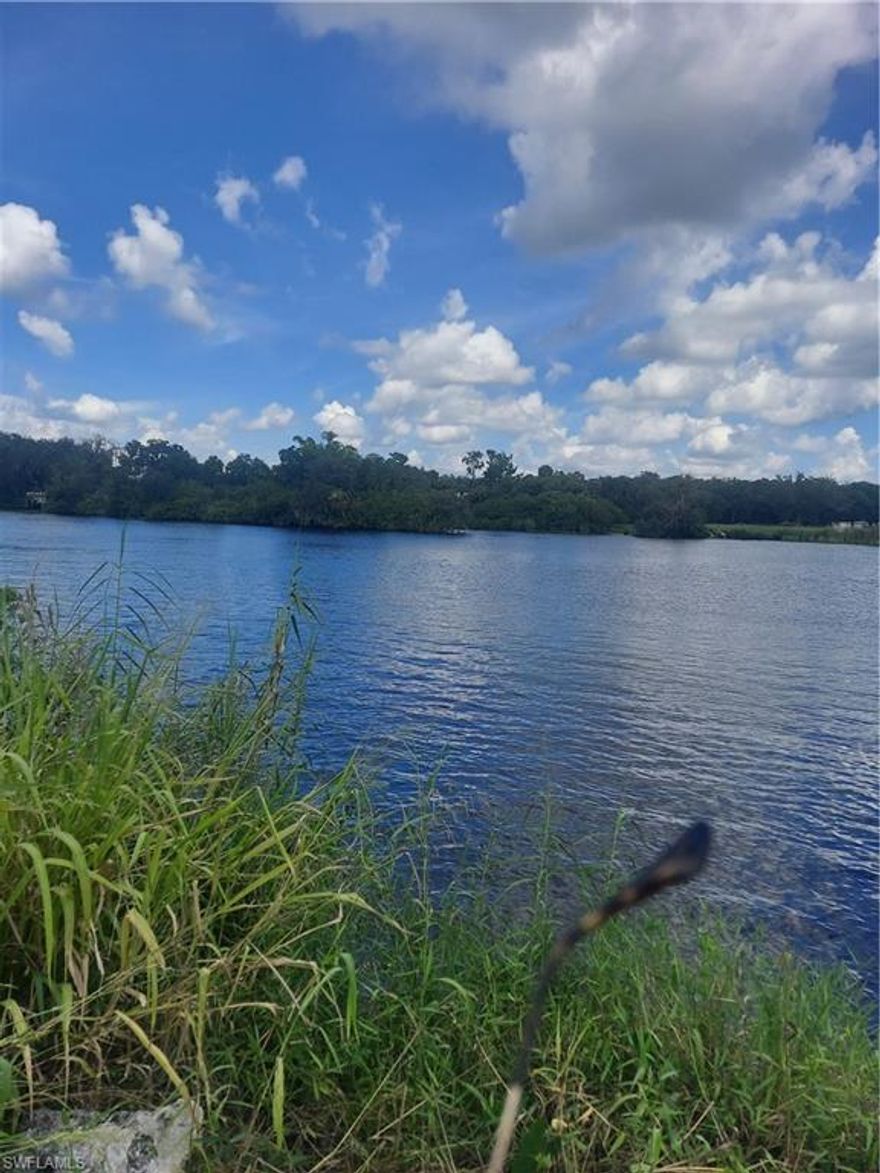 Largest and Most Beautiful Riverfront Lot in Caloosa Preserve, a gated development of estate homes in uncrowded, serene, upscale Alva, Florida. Near Fort Myers dining and nightlife, close to I-75 Eligible for Private Dock and Boat Lift; has existing Community Dock, Boat Ramp, Gazebo and BBQ Facilities.

Survey Is Available Upon Request