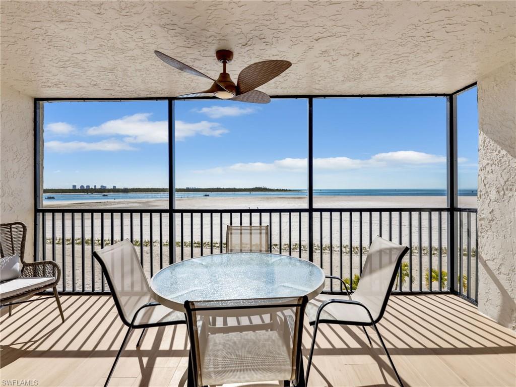 CARLOS POINTE - Residential