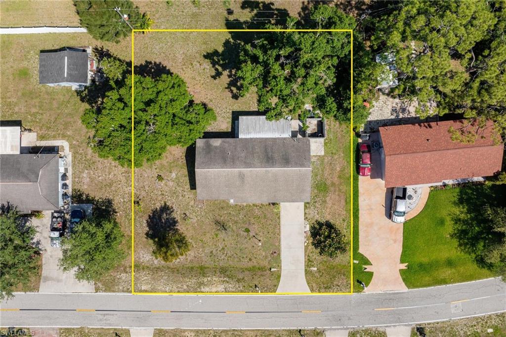 FORT MYERS SHORES - Residential