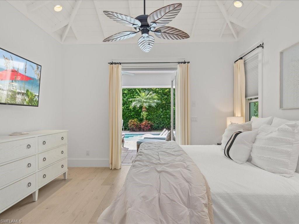 OLDE NAPLES - Residential