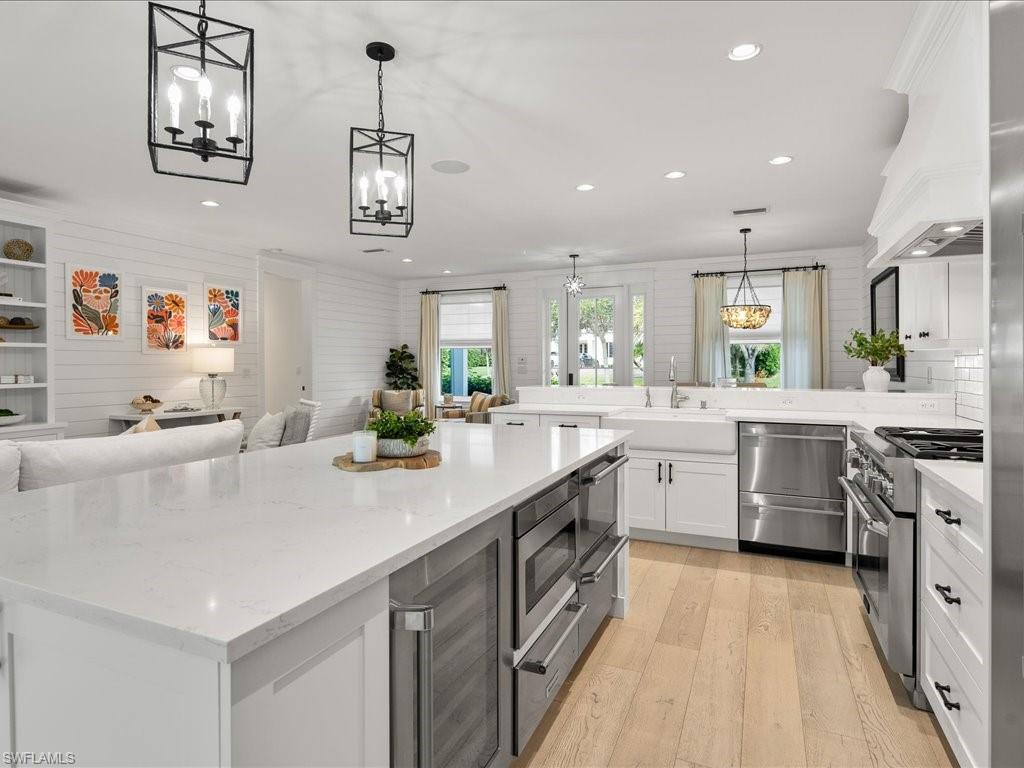 OLDE NAPLES - Residential