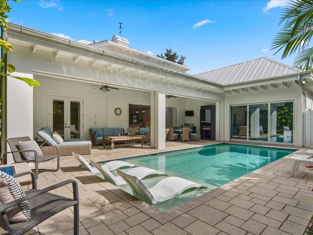 OLDE NAPLES - Residential