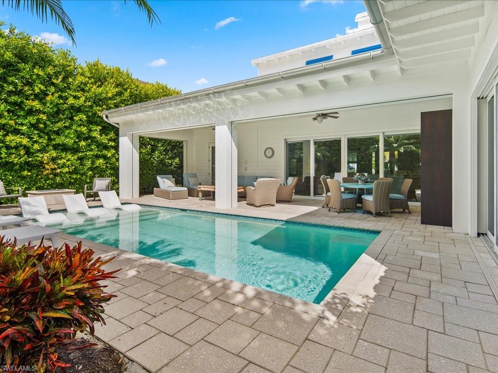 OLDE NAPLES - Residential